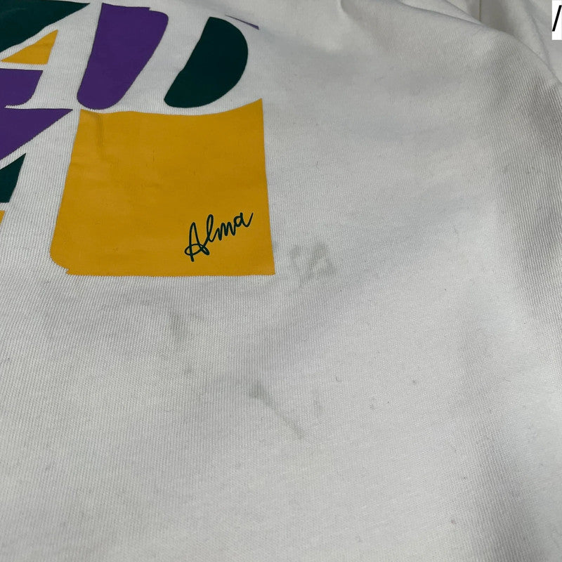 White Alma de Ace Graphic T Shirt - Medium