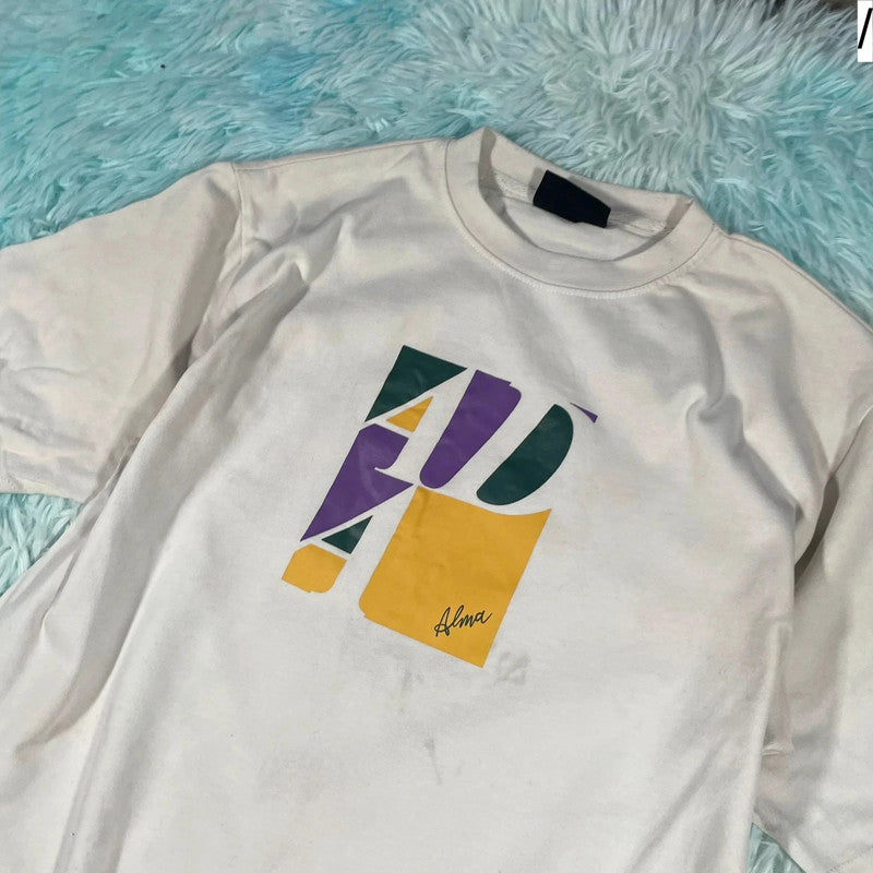 White Alma de Ace Graphic T Shirt - Medium