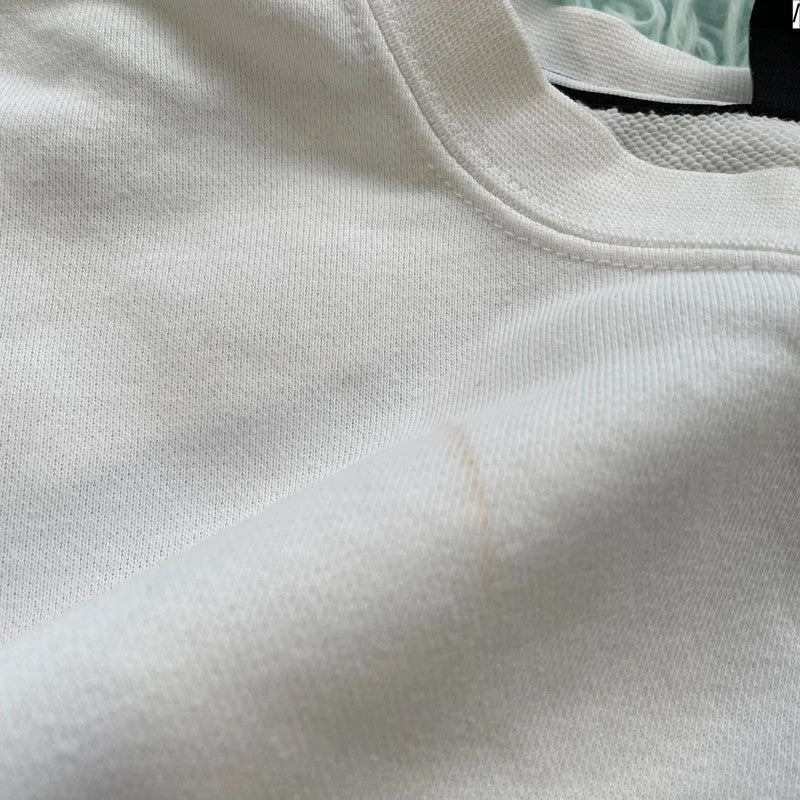 White Nike Sweatshirt Graphic - Large