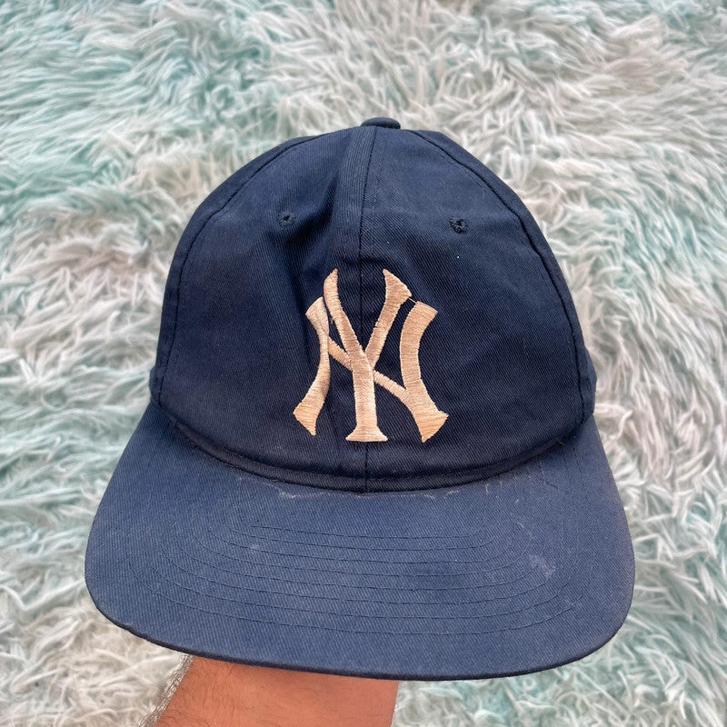 Vintage 90s New York Yankees Cap - One Size – Leech Vintage