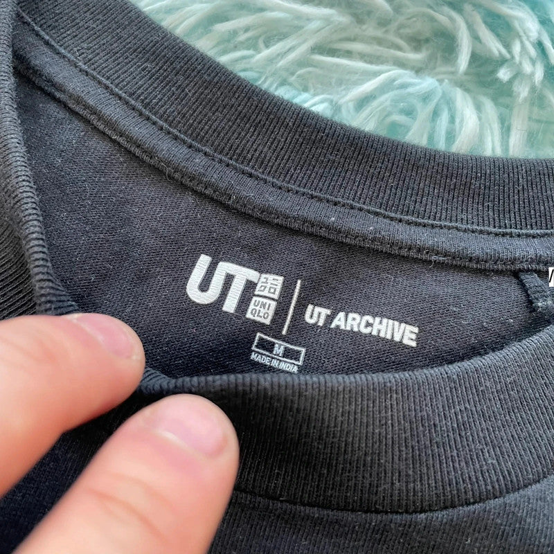 Black Uniqlo Graphic T Shirt - Medium