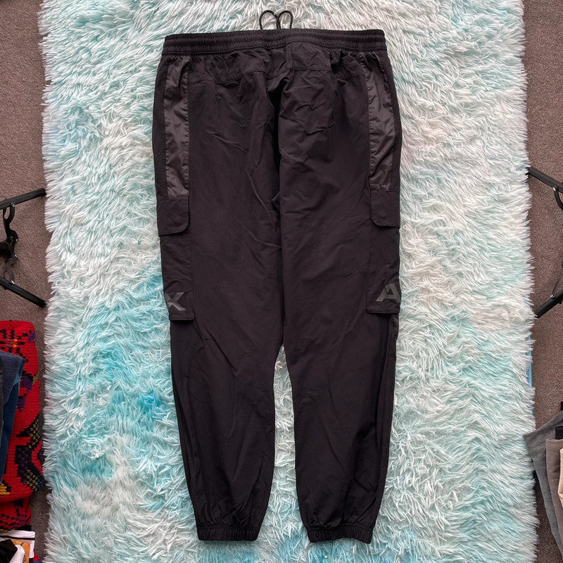Black Nike Cargo Tracksuit Bottoms - XXL
