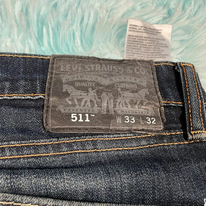 Navy Levi’s 511 Jeans Slim Straight Leg - 33W 32L