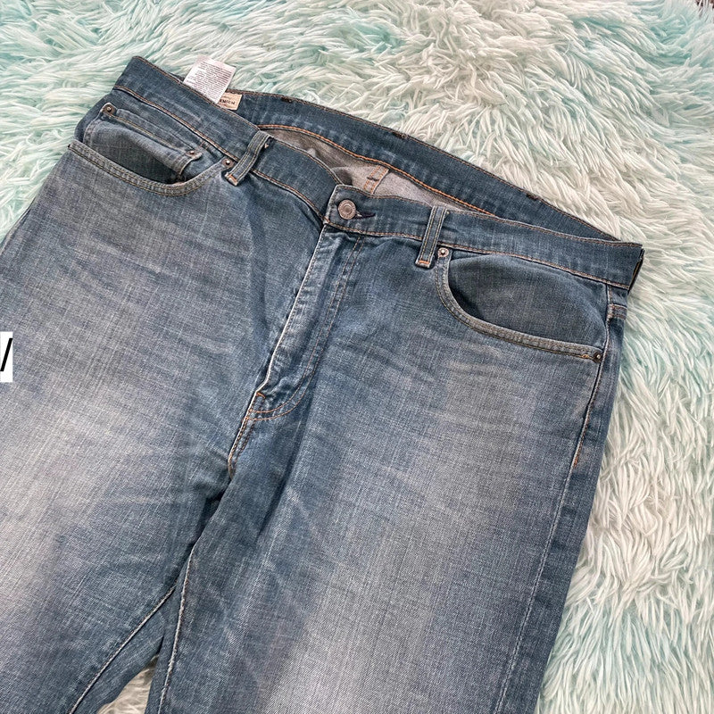 Blue Levi’s Jeans 527 Bootcut Premium - W38 L34
