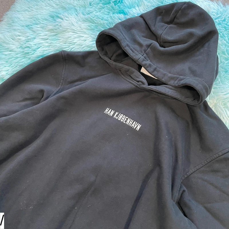 Black Han Kjobenhavn Graphic Hoodie - Medium