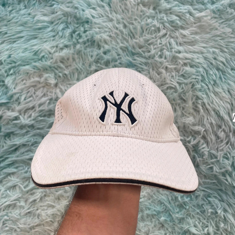 White New York Yankees Cap New Era