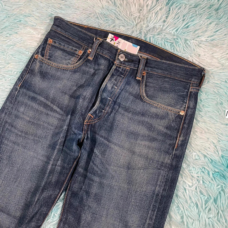 Blue Levi’s Jeans 501 Straight Leg - 32W 30L