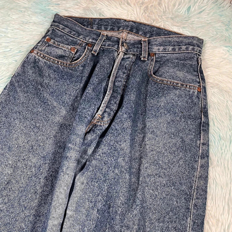 Vintage 90s Levi’s 520 Baggy Jeans - 30W 30L