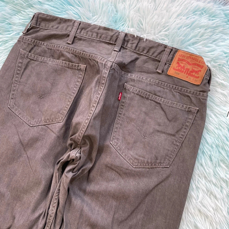 Vintage Grey Levi’s 569 Jeans - 38W 34L