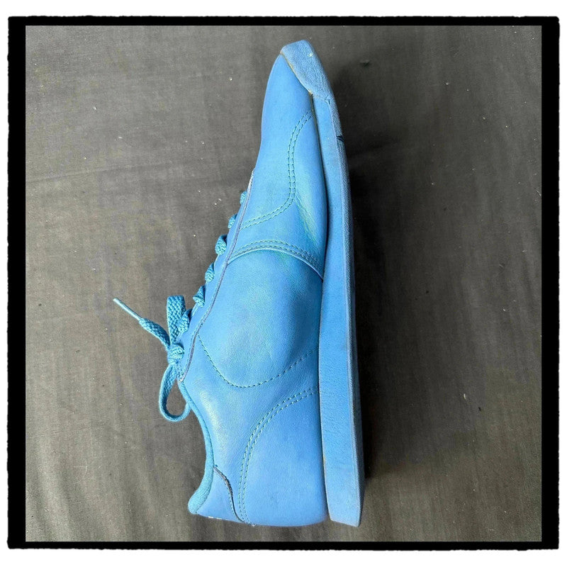 Deadstock 1980s 1986 Blue Nike Cheer Tennis Trainers - US10