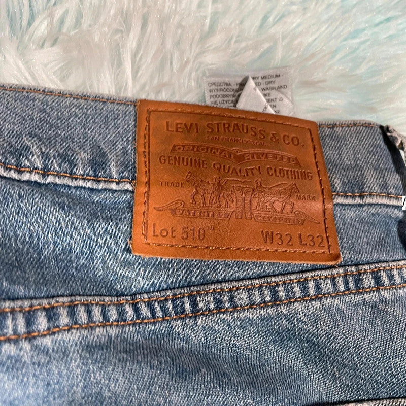 Blue Levi’s 510 Jeans Slim Fit - 32W 32L