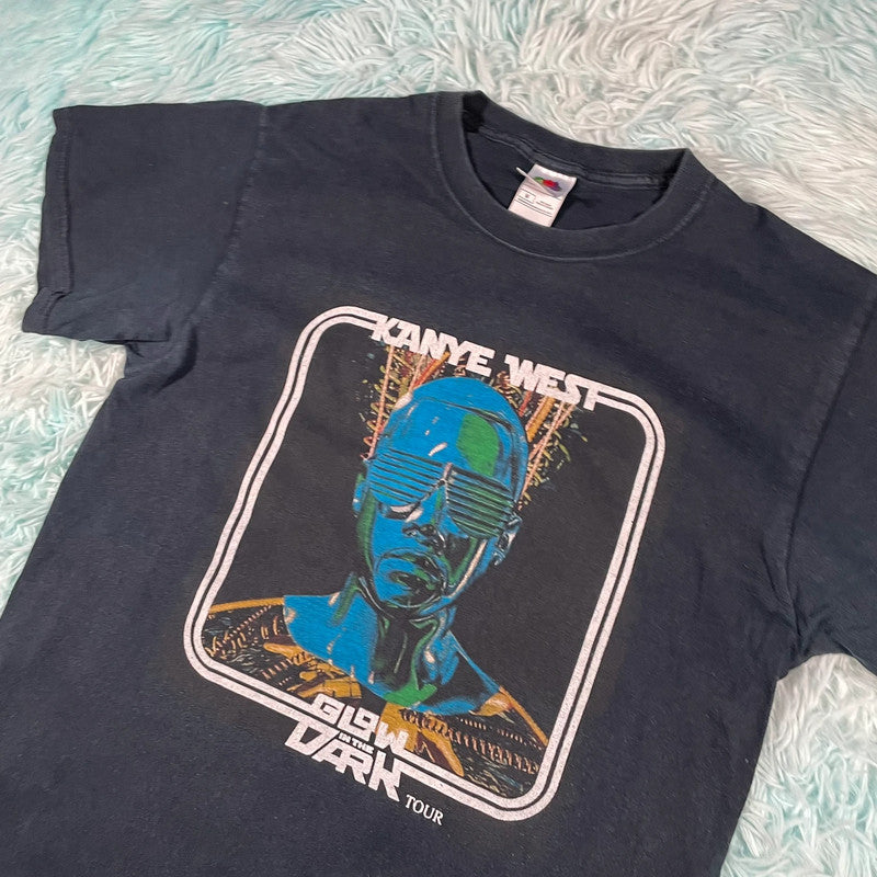 Black Kanye West T Shirt Glow in the dark Tour 2008 - Medium