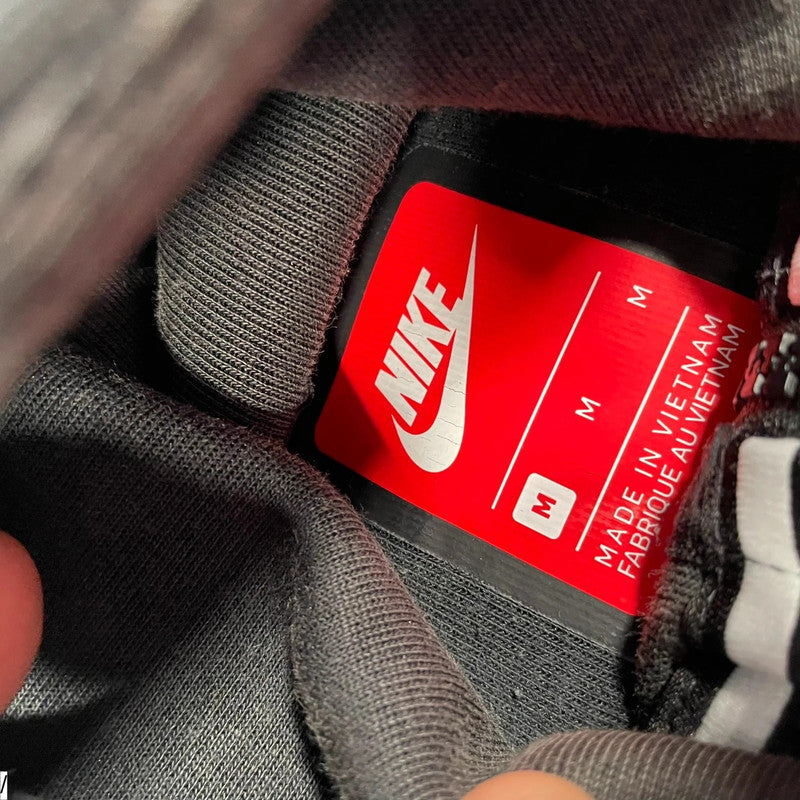 Black Nike Tech Fleece Hoodie - Medium