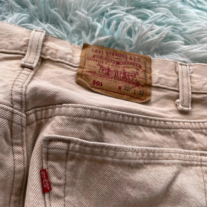 Vintage 90s Light Beige Levi’s 501 Jeans Made in USA - W32 L32