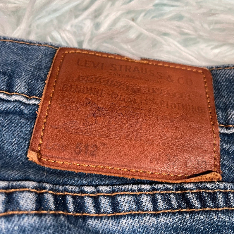 Blue Levi’s Jeans 512 Slim Fit - W32 L20