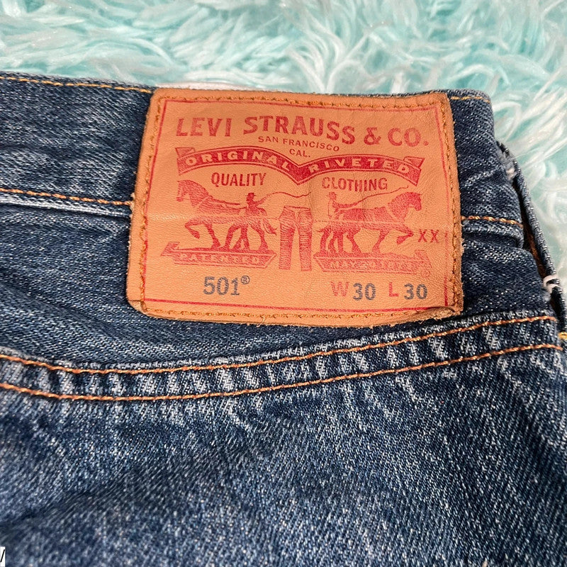 Blue Levi’s 501 Jeans Straight Leg - 30W 30L
