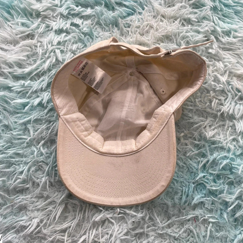 Beige iets frans Cap Urban Outfitters