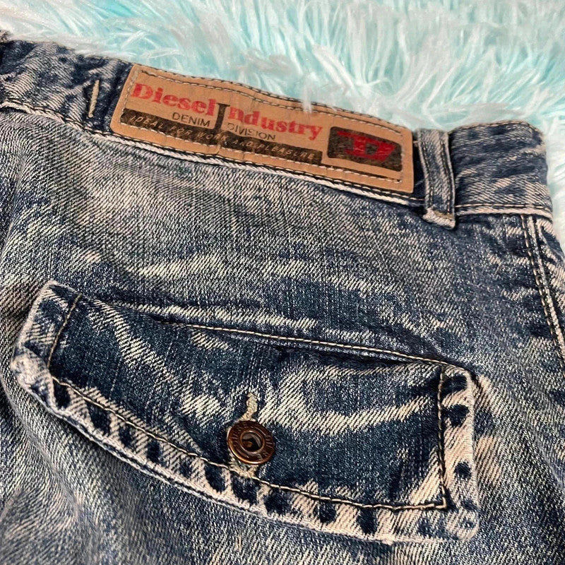 Vintage 00s Y2K Diesel Jeans Straight Leg - 34W 34L