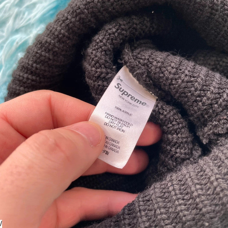 Black Supreme Beanie Hat