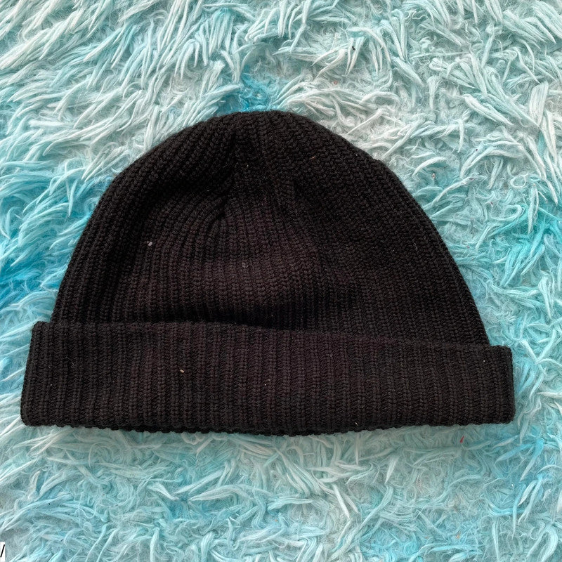 Black Supreme Beanie Hat