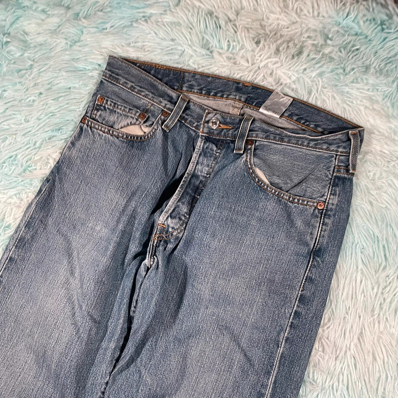 Vintage Blue Levi’s 501 Jeans Straight Leg - W33 L32