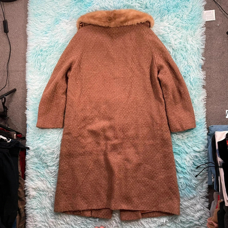 Vintage 1960s Brown Fur Trimmed Longcoat Bettijean