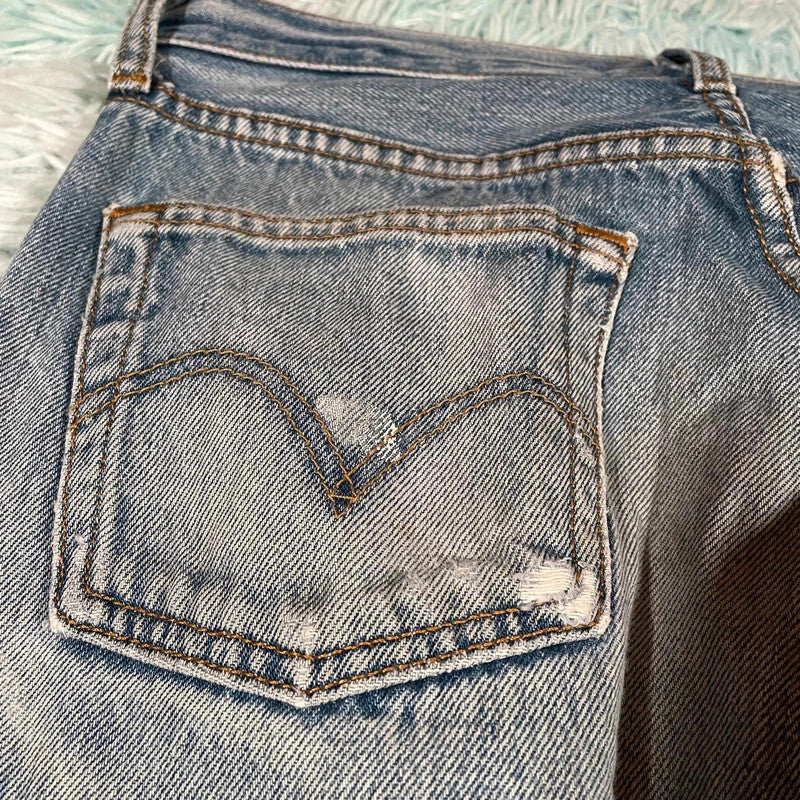 Vintage 90s Levi’s 501 Jeans Straight Leg - 31W 32L