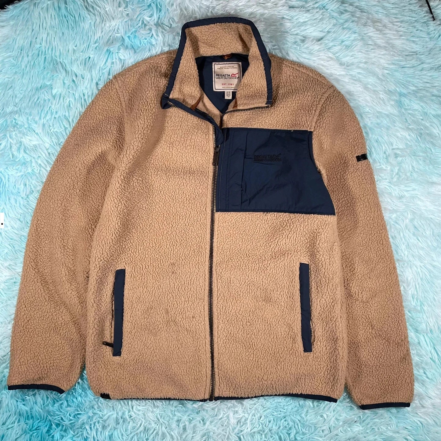 Beige Regatta Sherpa Fleece Jacket - Medium