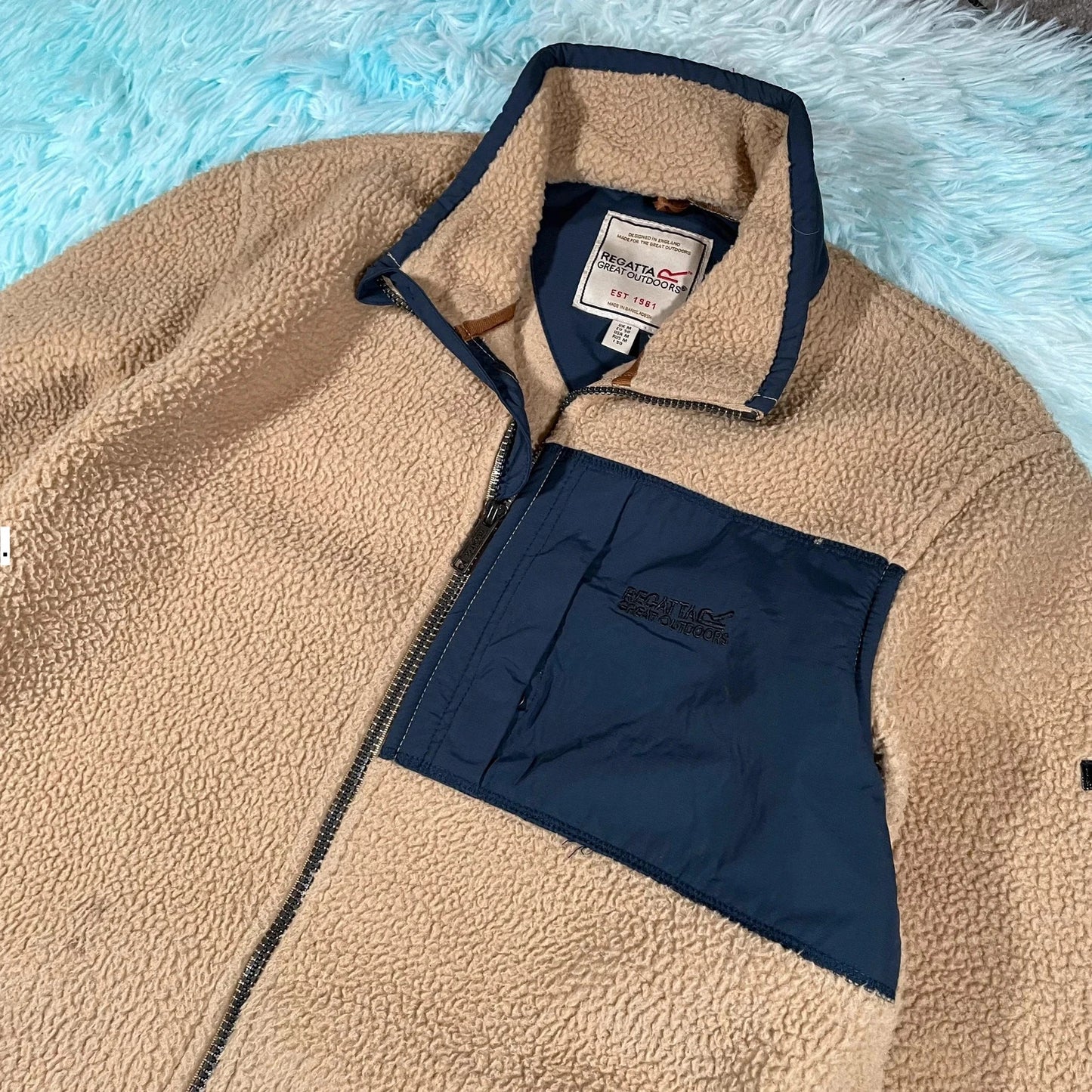 Beige Regatta Sherpa Fleece Jacket - Medium
