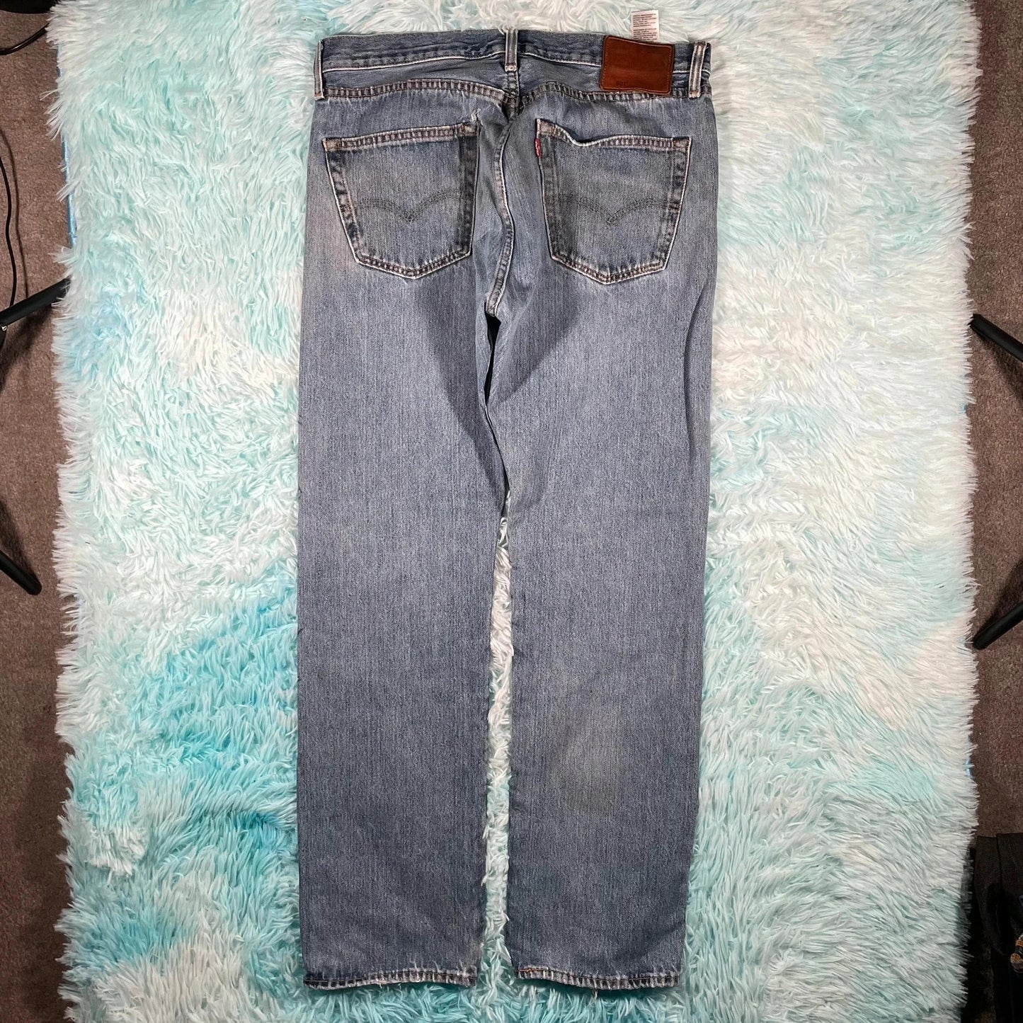 Blue Levi’s 501 Jeans Straight Leg - 34W 32L
