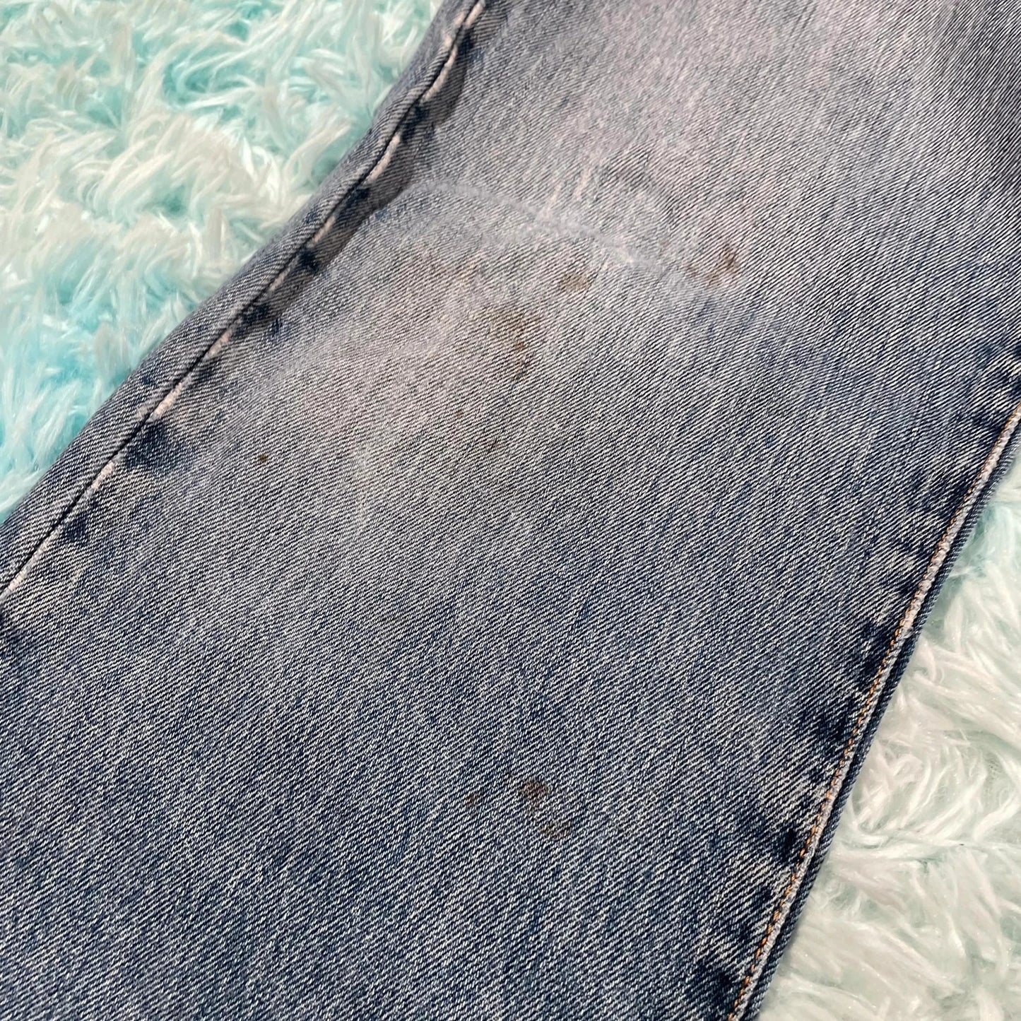 Blue Levi’s 501 Jeans Straight Leg - 34W 32L