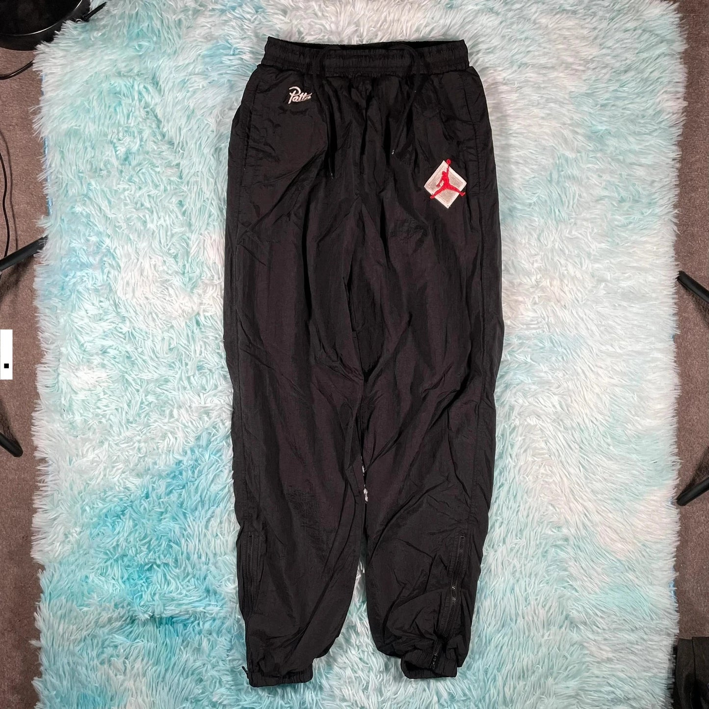 Black Patta x Jordan Tracksuit Bottoms - Medium