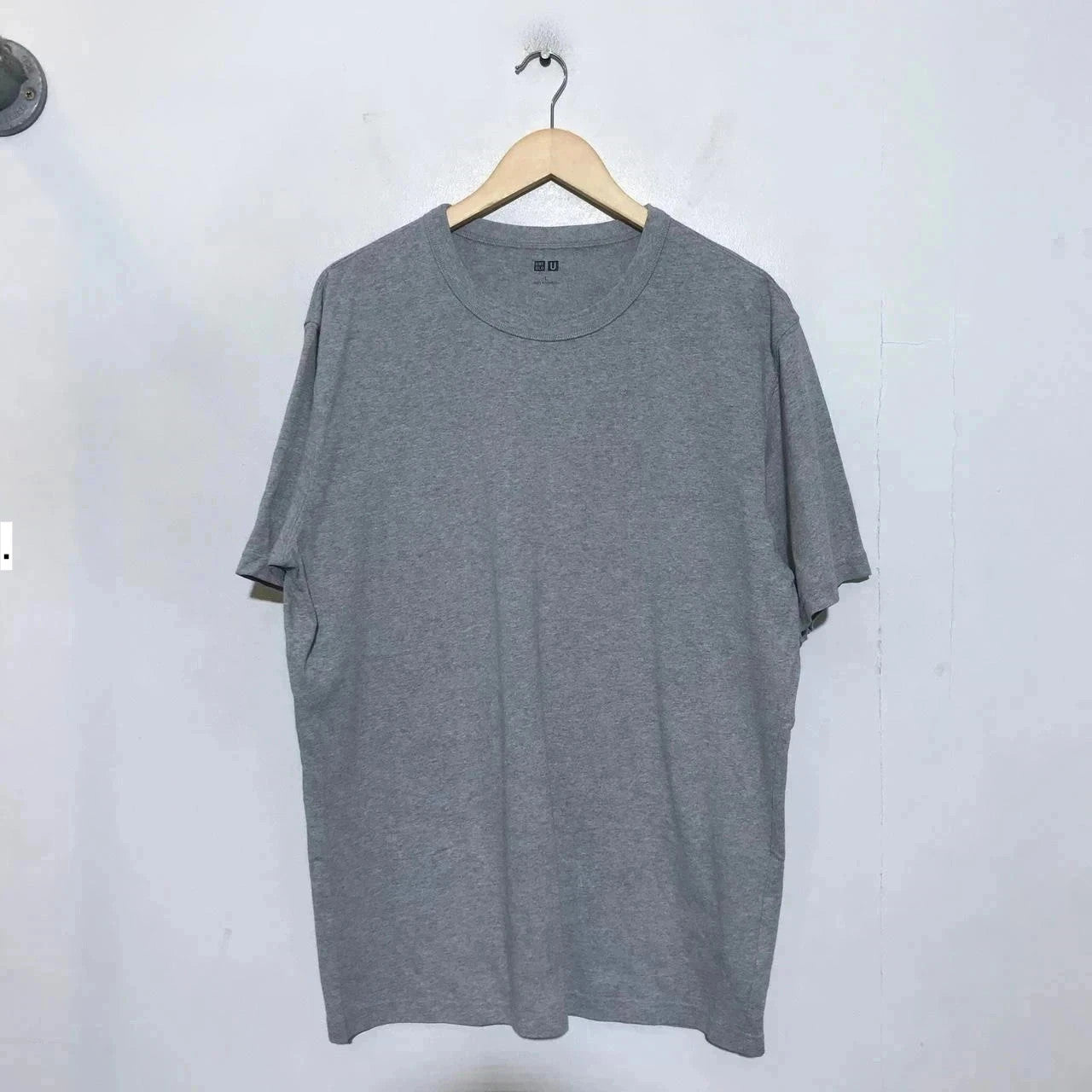 Grey Uniqlo Blank T Shirt Airism - Large