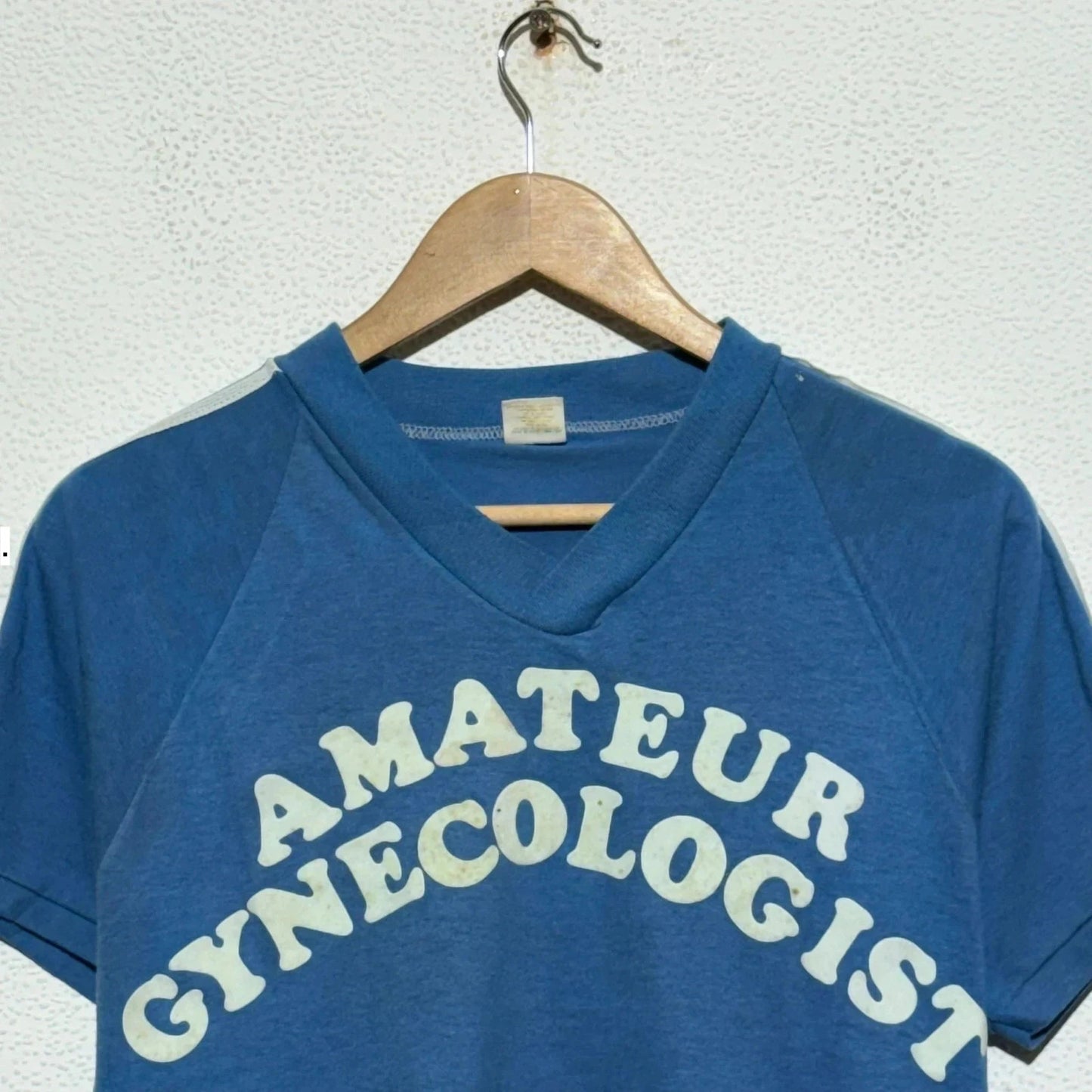 Vintage 70s Amateur Gynaecologist T Shirt - Medium