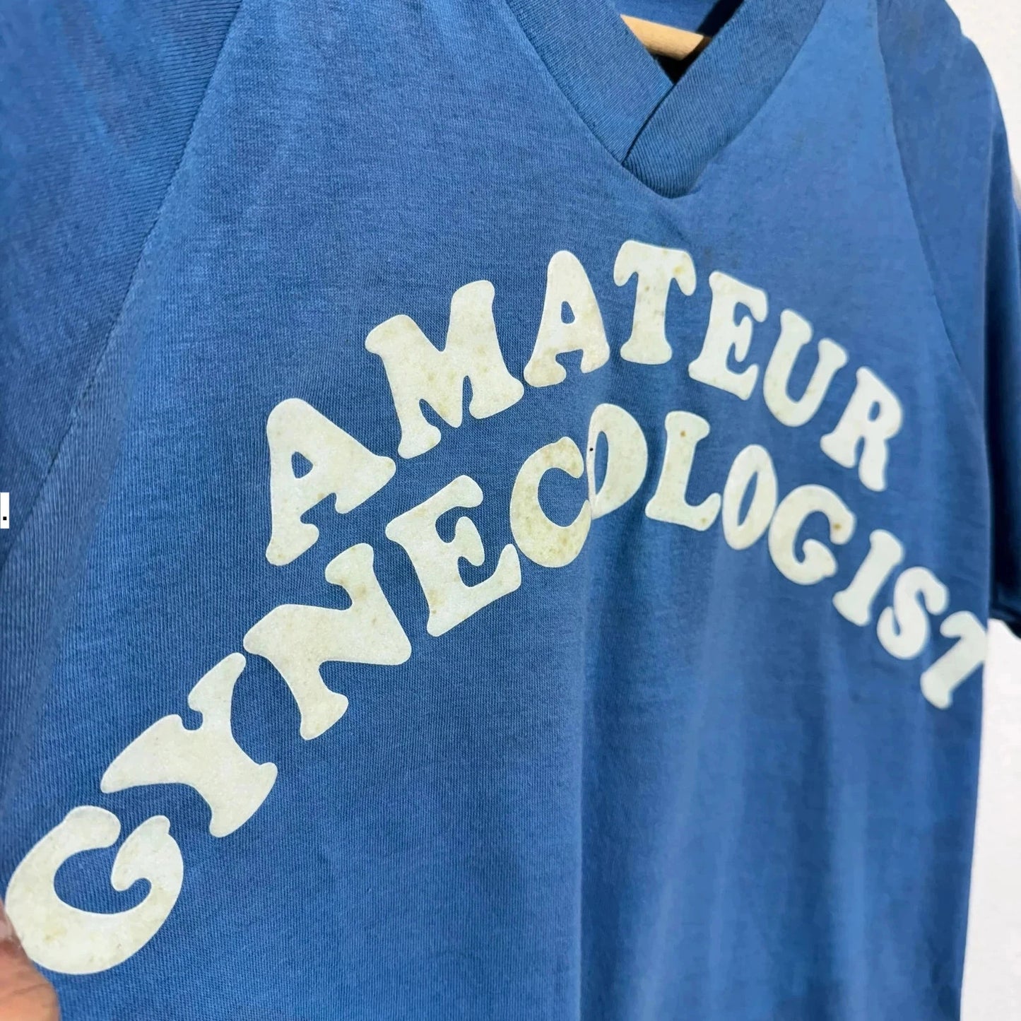 Vintage 70s Amateur Gynaecologist T Shirt - Medium