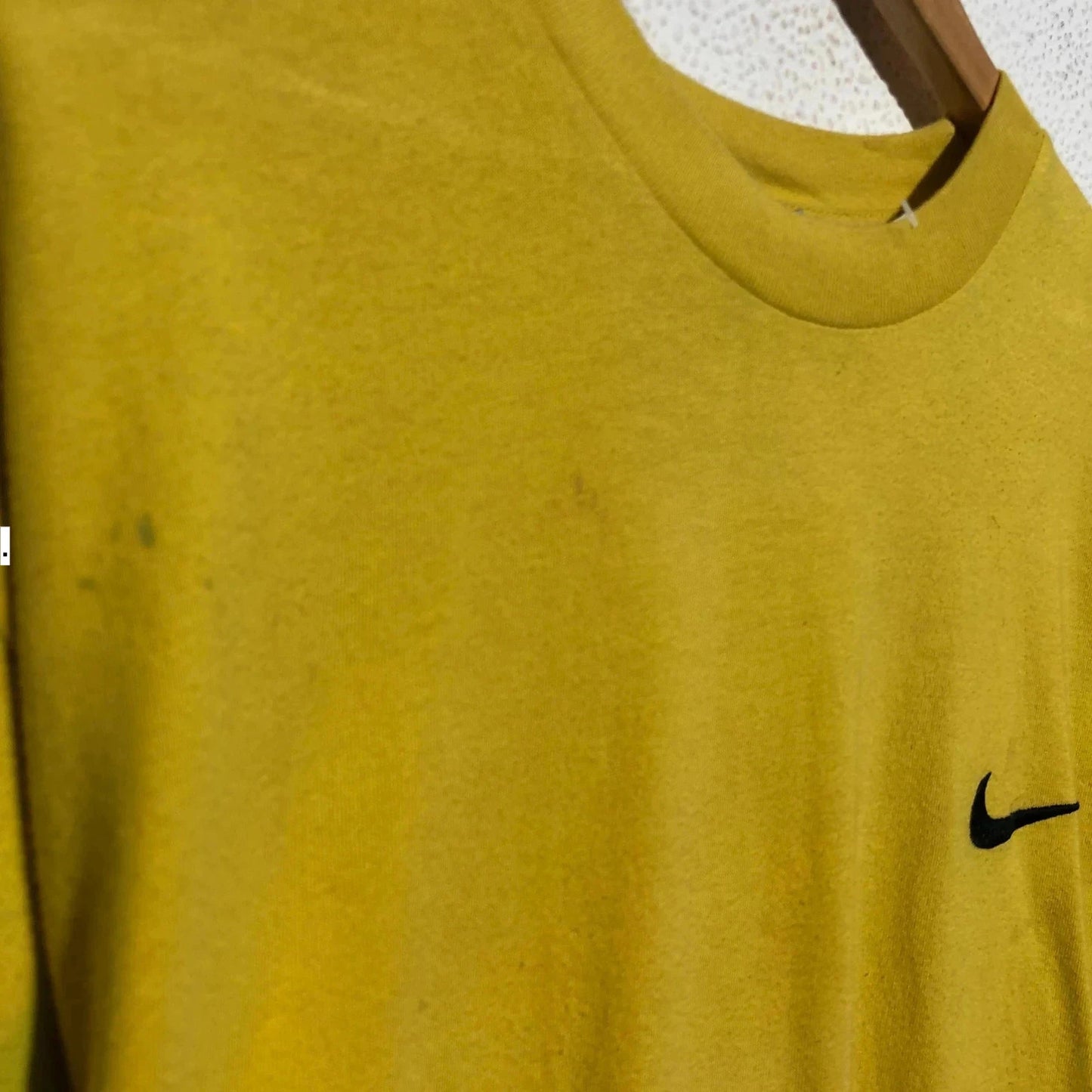 Vintage 90s Yellow Nike T Shirt - Medium