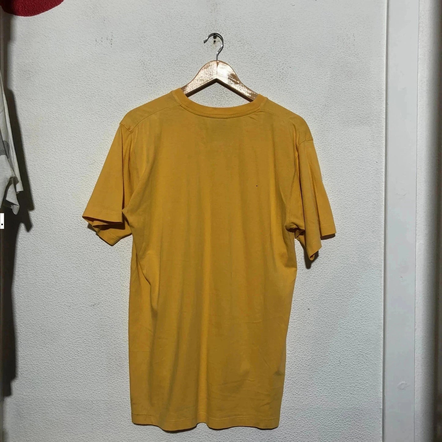 Vintage 90s Yellow Nike T Shirt Plain - Large