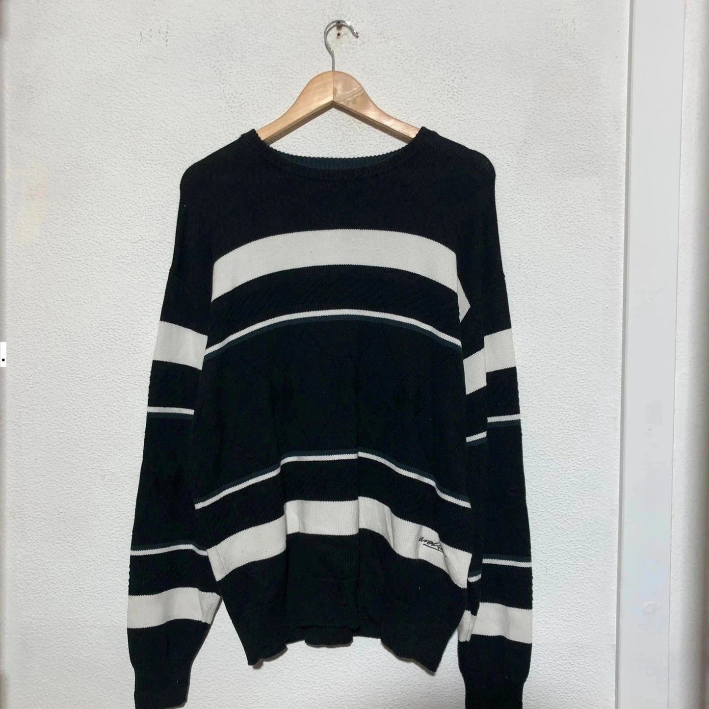 Black Striped Yardsale Knitted Jumper - Large