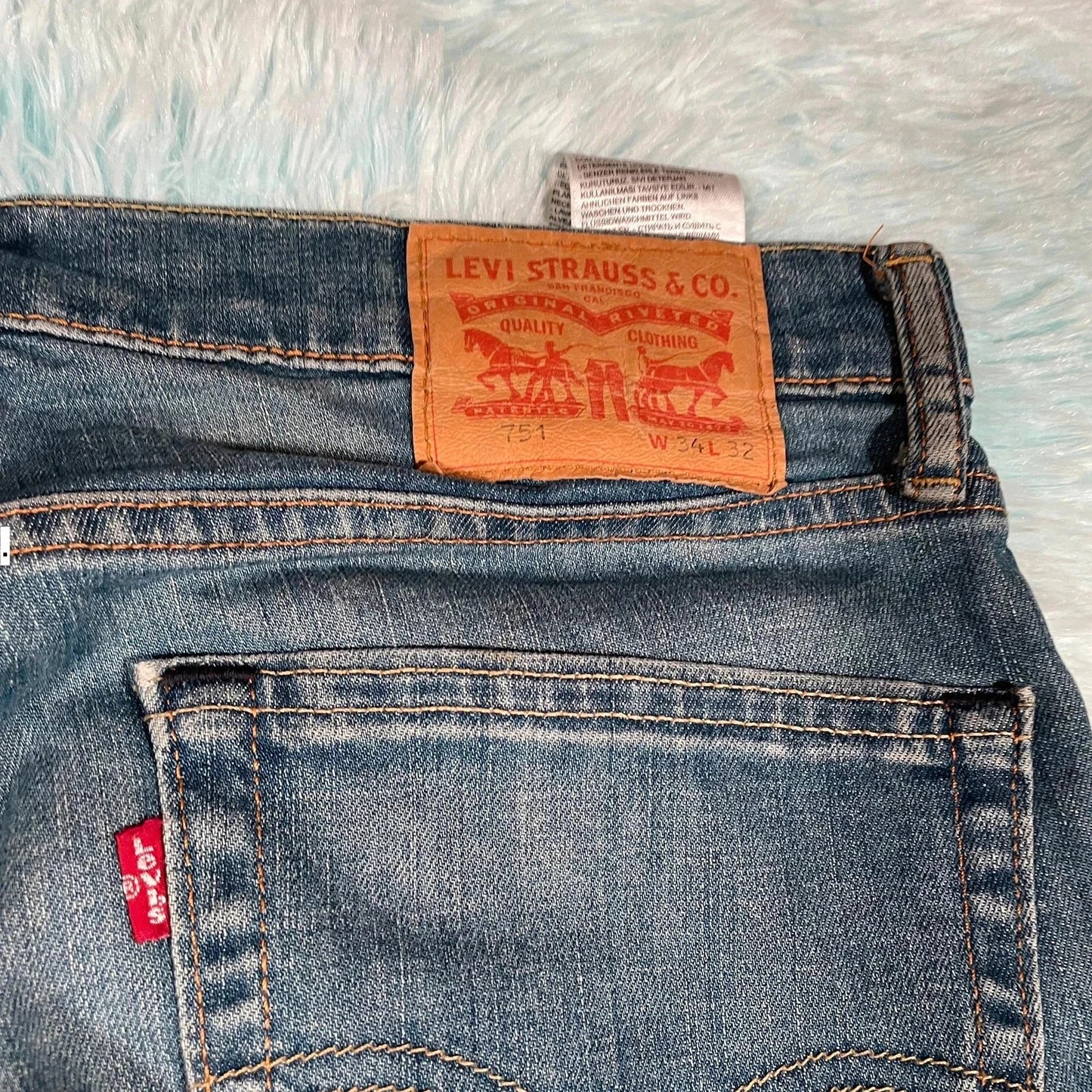 Vintage Levi’s 751 Jeans Straight Leg - 34W 32L