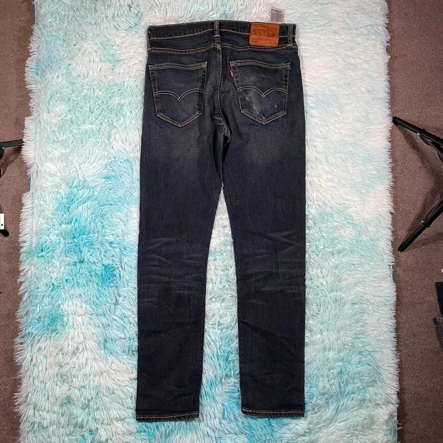 Navy Levi’s 522 Jeans Tapered Straight Leg - 32W 32L