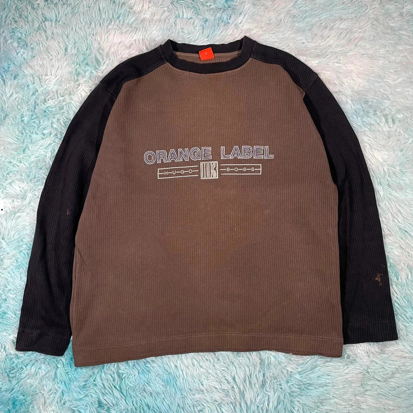 Vintage 00s Brown Hugo Boss Sweatshirt Spellout - Medium