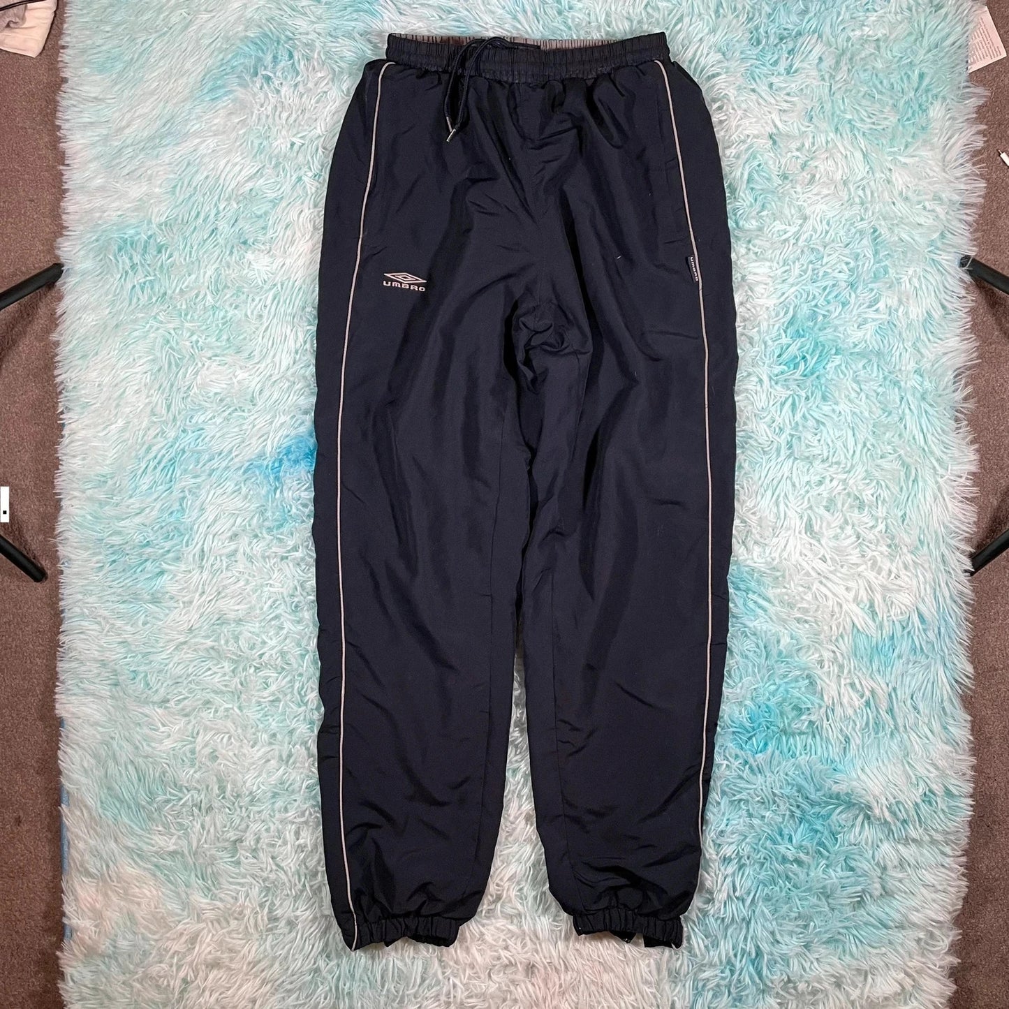 Vintage 00s Navy Umbro Tracksuit Bottoms - Small