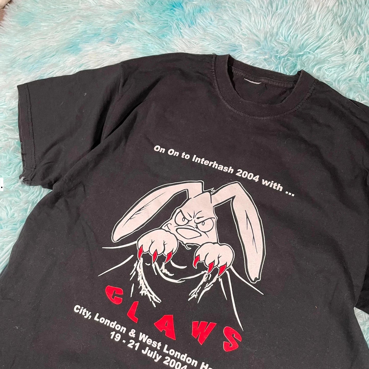 Vintage 2004 Black Interhash Graphic T Shirt - Large