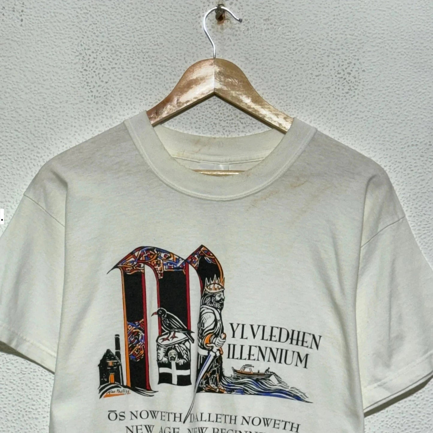 Vintage 90s White Millennium Graphic T Shirt a