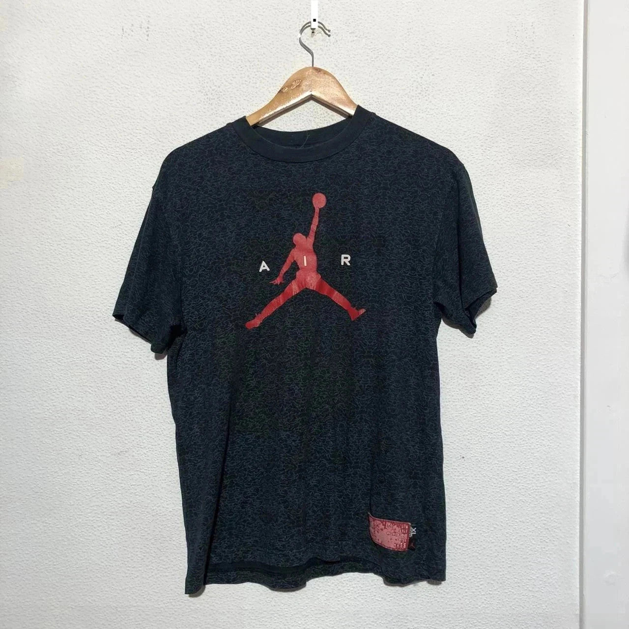 Vintage Grey & Black Nike Jordan T Shirt - XL