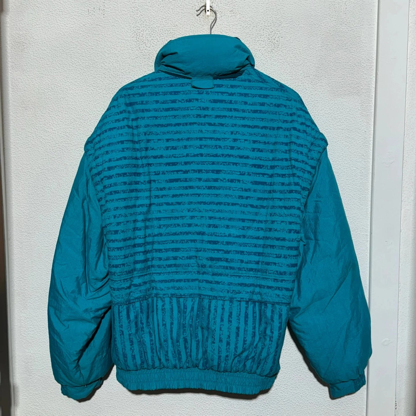 Vintage 90s Blue Funky Ski Puffer Jacket - Large