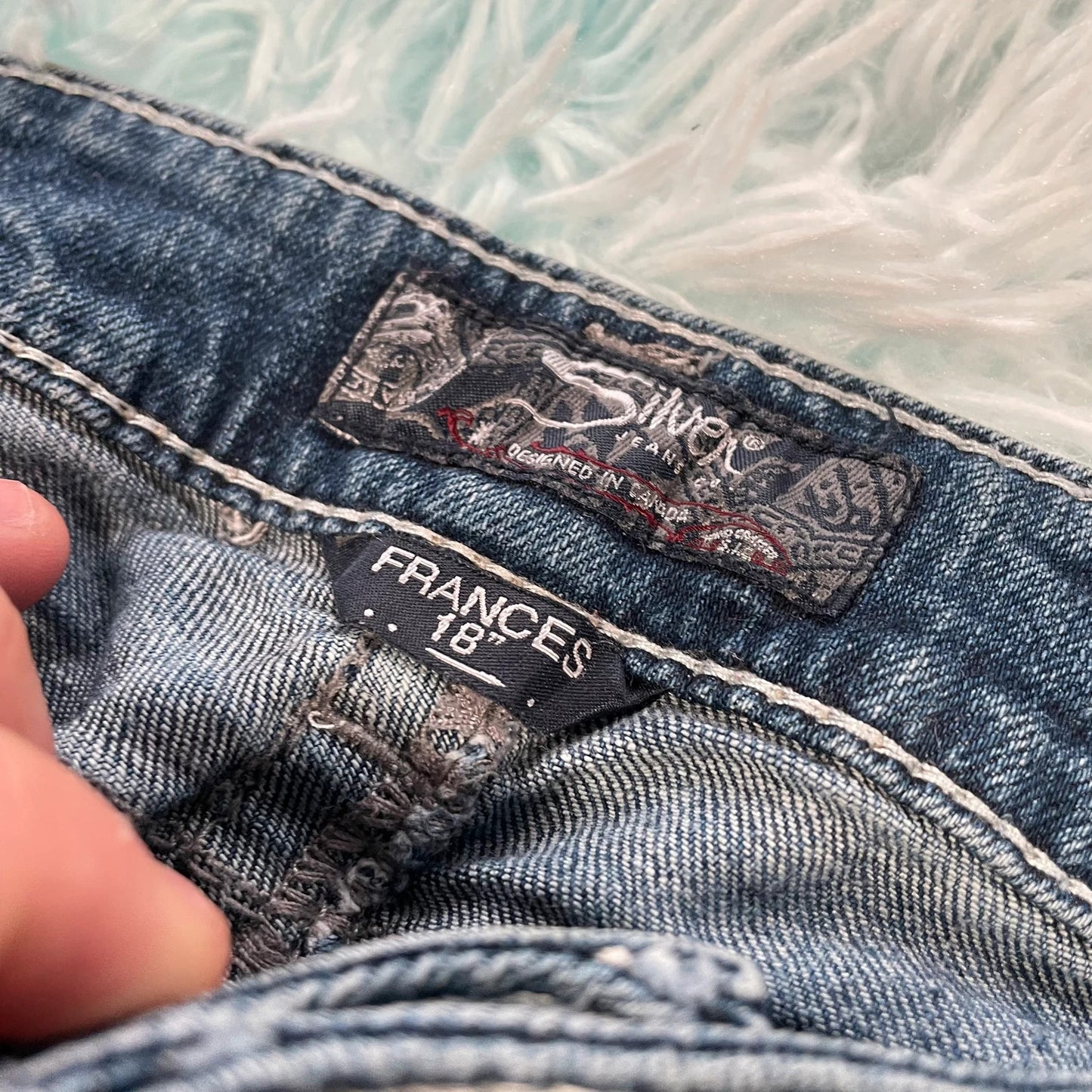 Vintage Y2K Silver Denim Jean Shorts Jorts Hot Pants - 31W