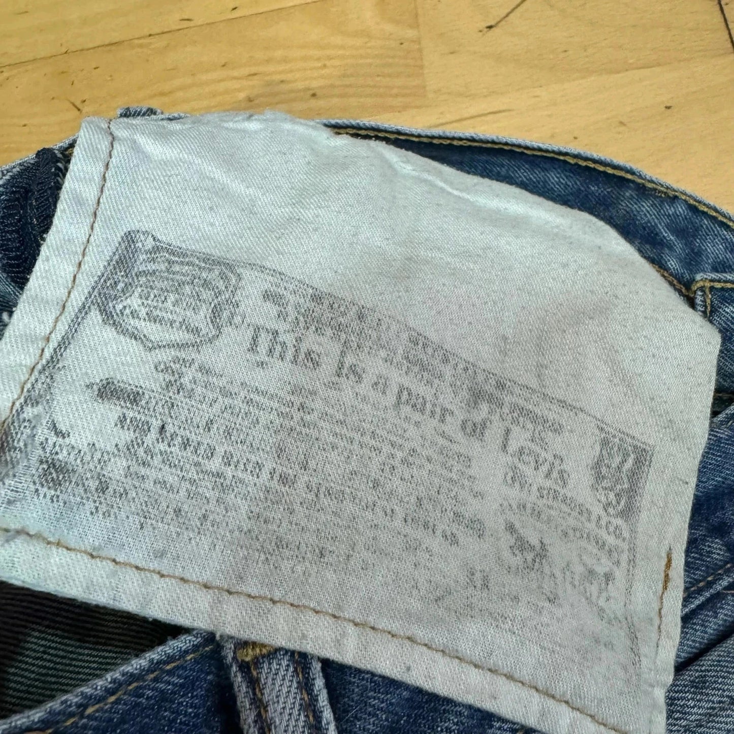 Vintage 90s Levi’s 501 Jeans Straight Leg - 34W 34L