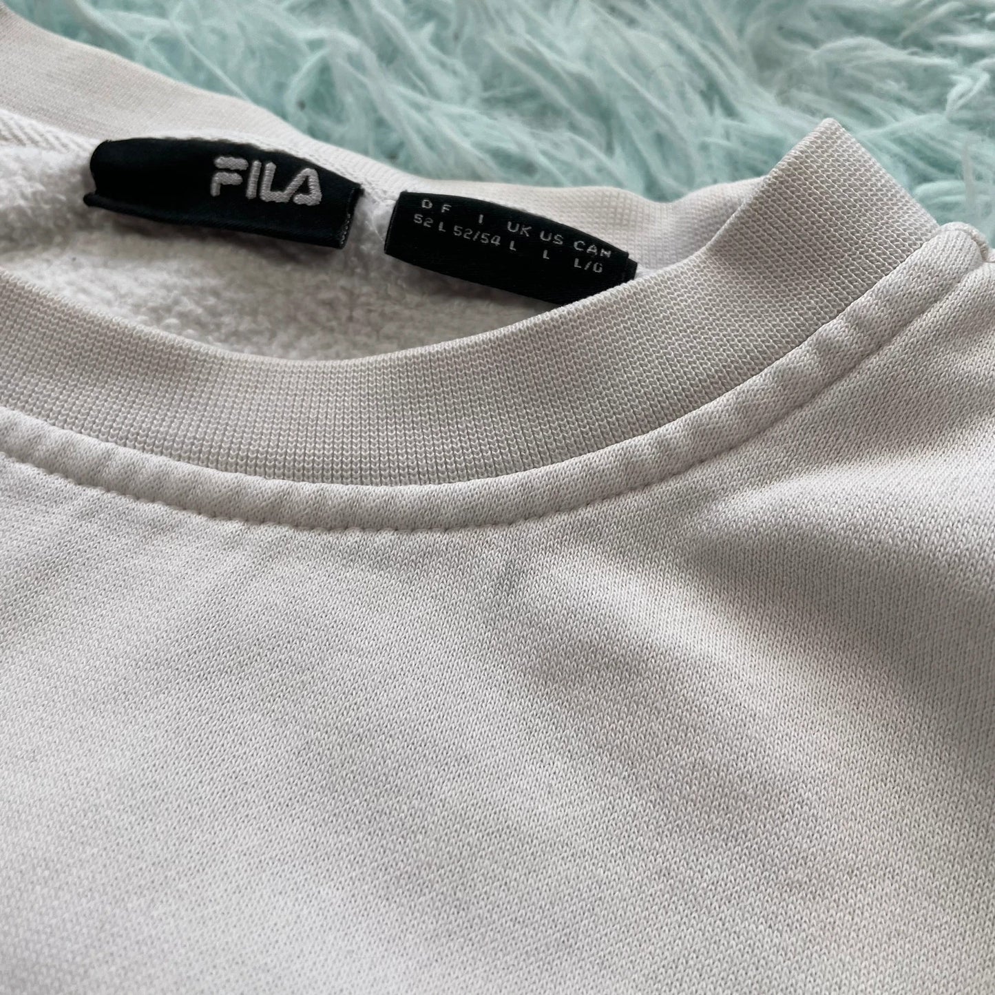 Vintage 90s White Fila Sweatshirt Embroidered Spellout - Large