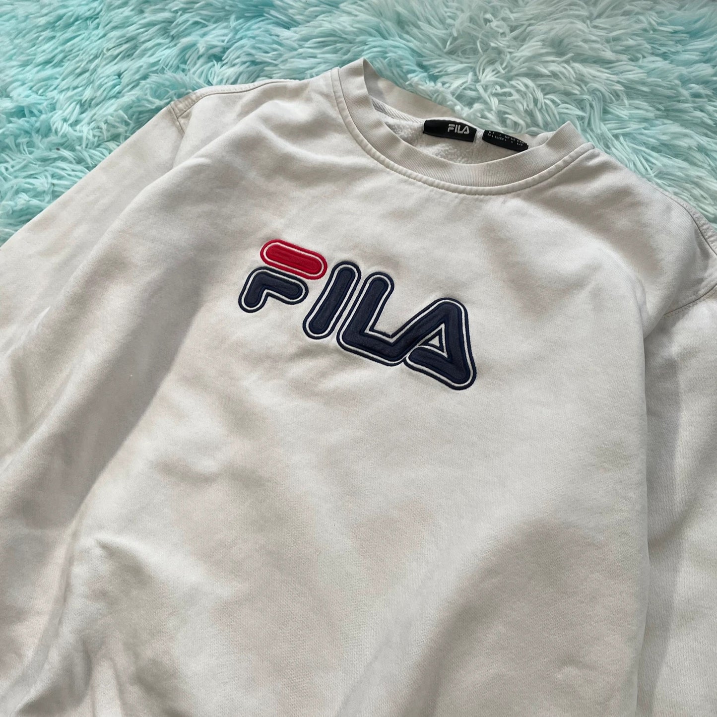 Vintage 90s White Fila Sweatshirt Embroidered Spellout - Large
